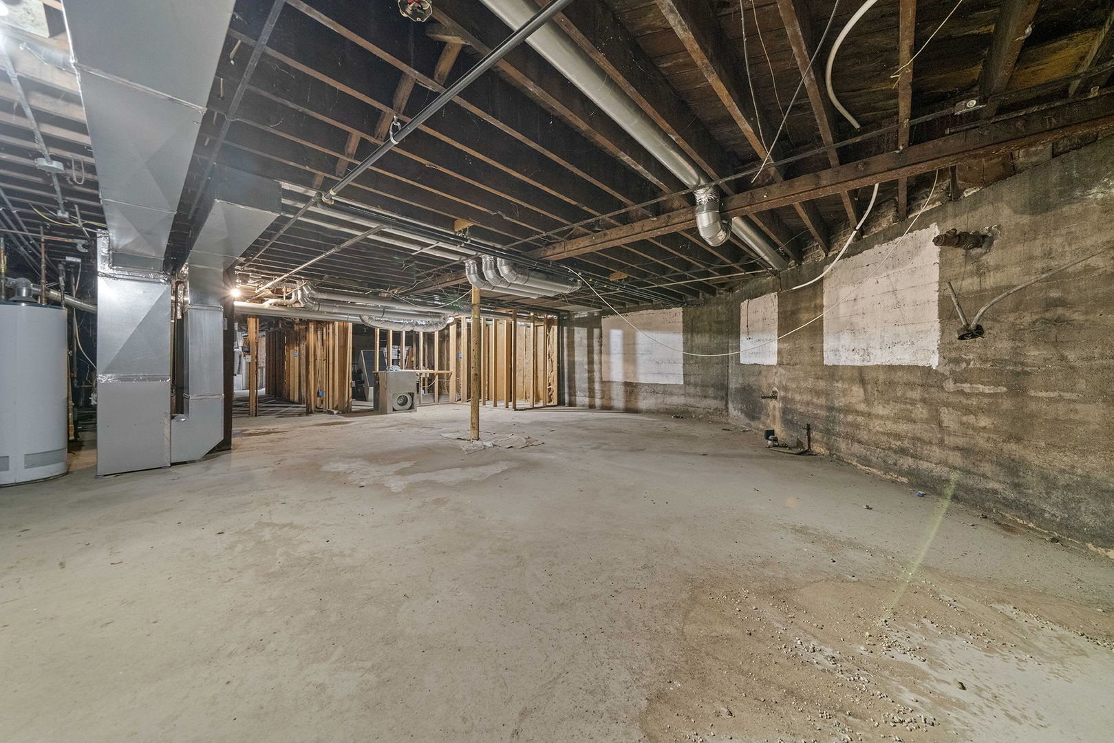 909-911 Ridge Avenue Property Photo 20