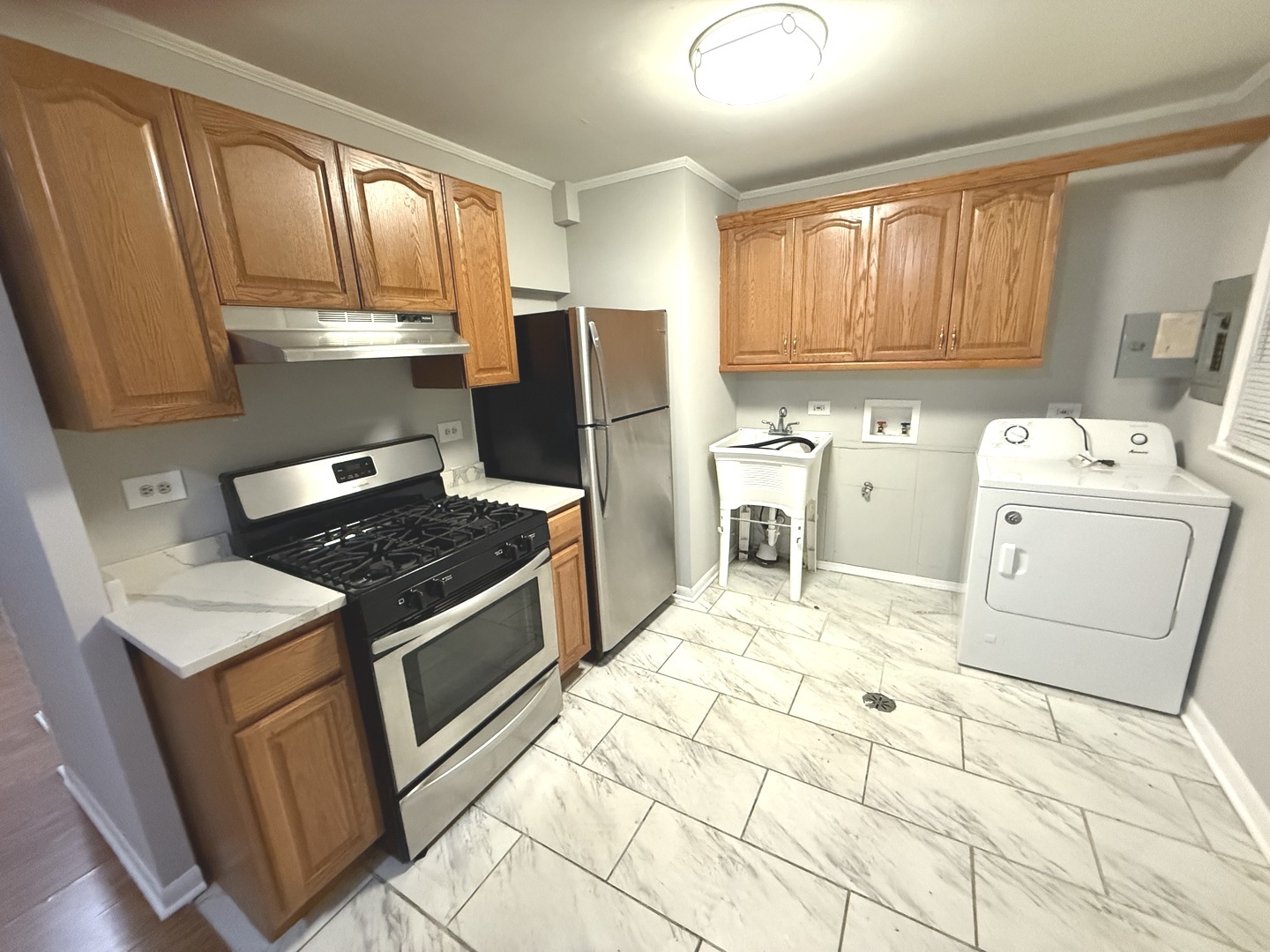 142 Marquette Street Property Photo 10