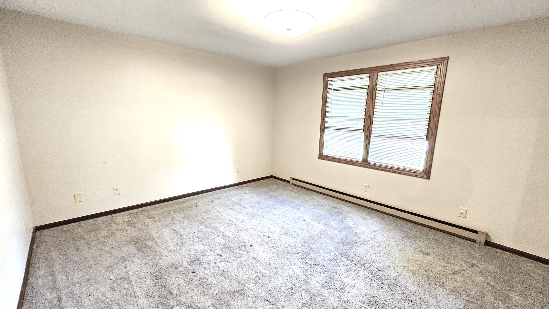 205 N Lincoln Street Property Photo 33