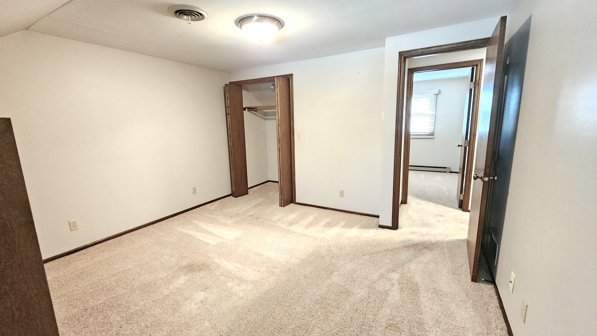 205 N Lincoln Street Property Photo 45
