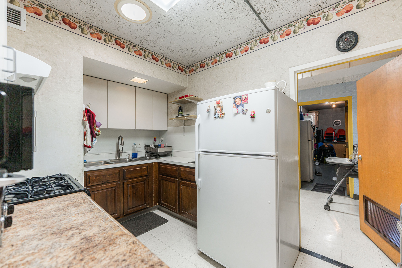 6116 W Irving Park Road Property Photo 29
