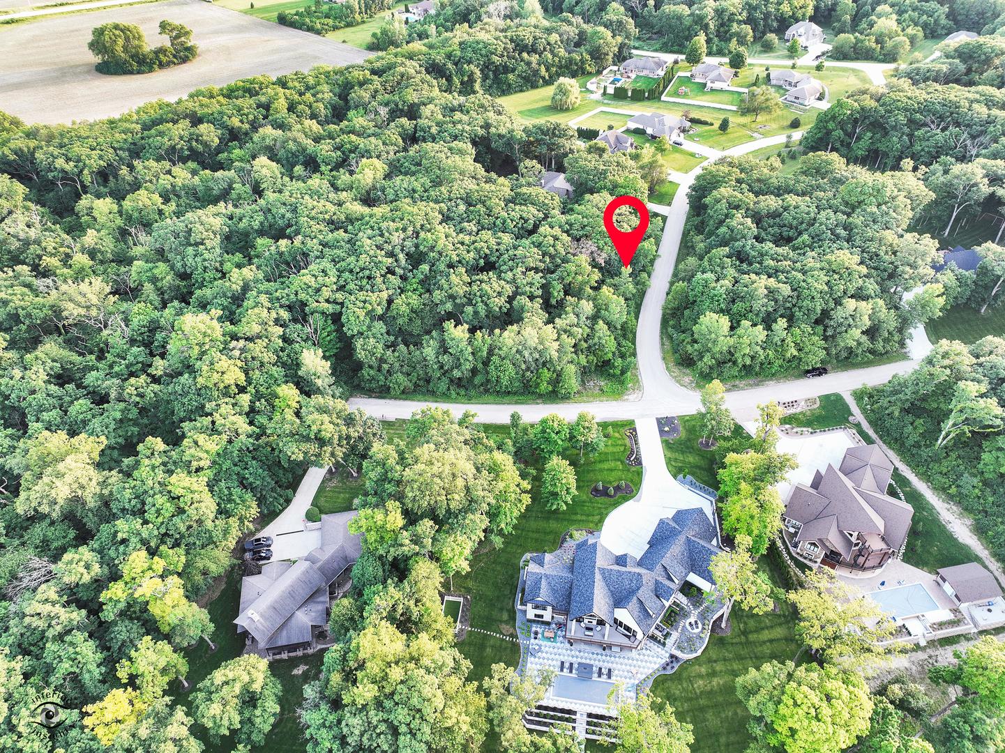 1268 Deer Path Property Photo 12