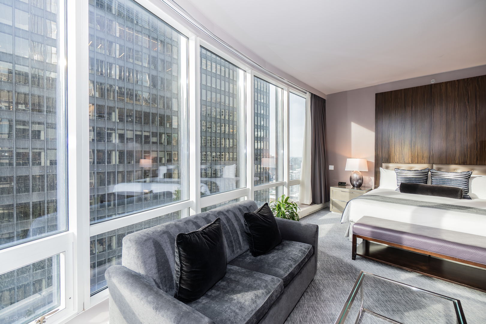 401 N Wabash Avenue 2530 Property Photo 6