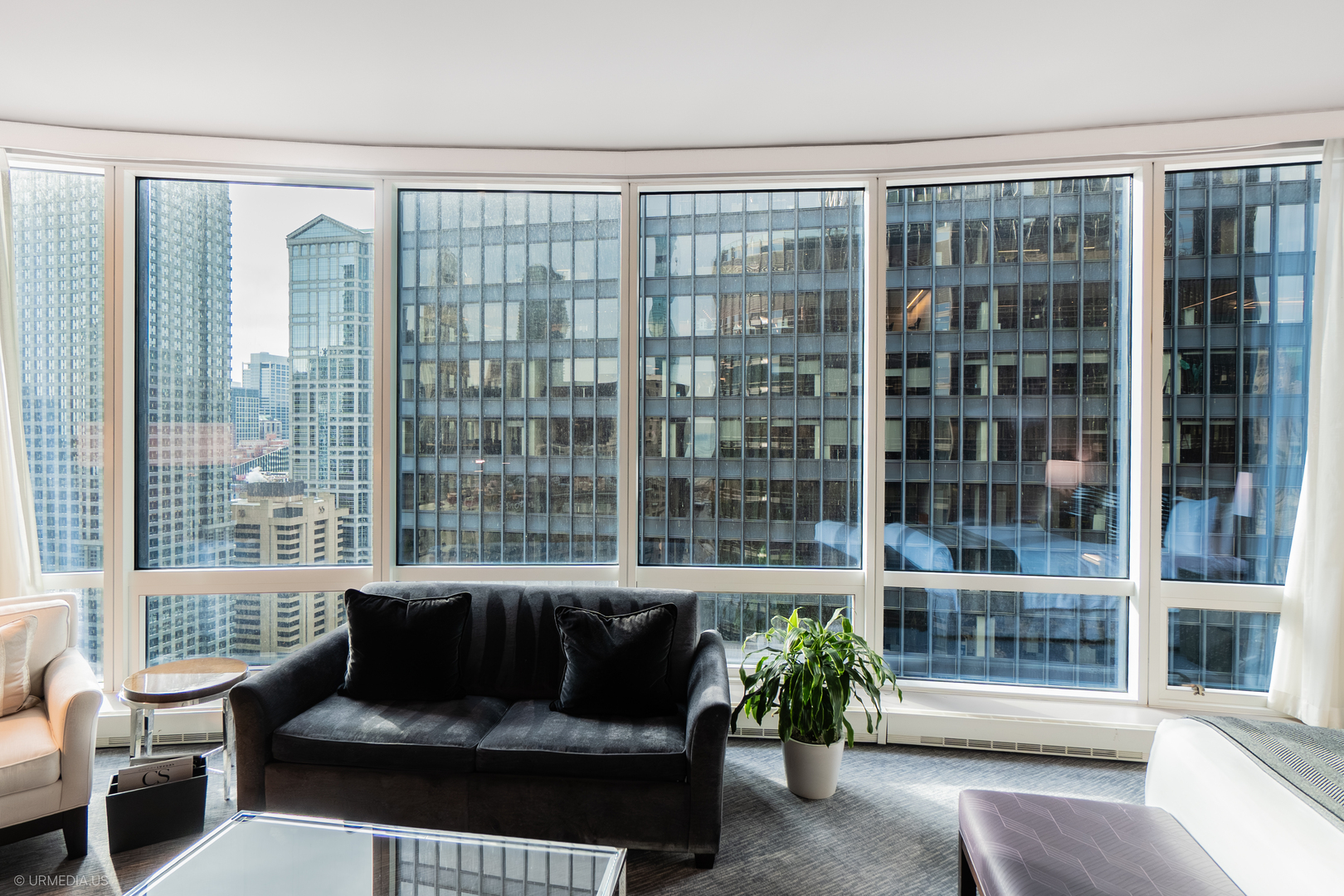 401 N Wabash Avenue 2530 Property Photo 7