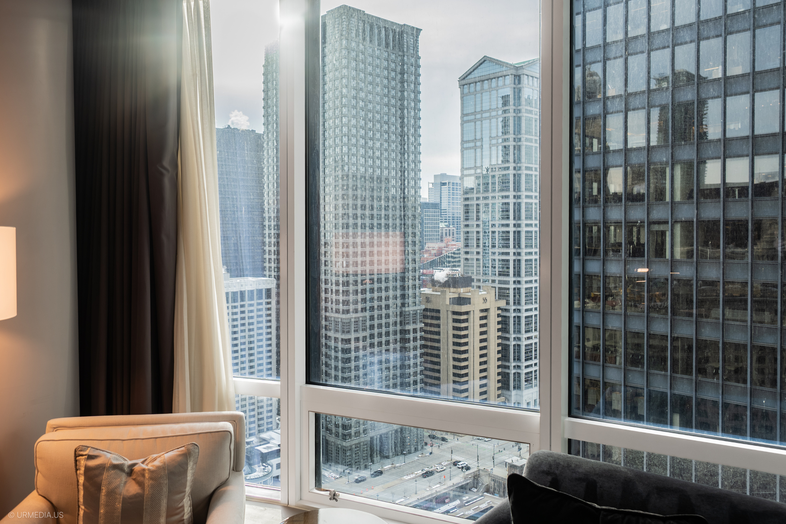401 N Wabash Avenue 2530 Property Photo 8