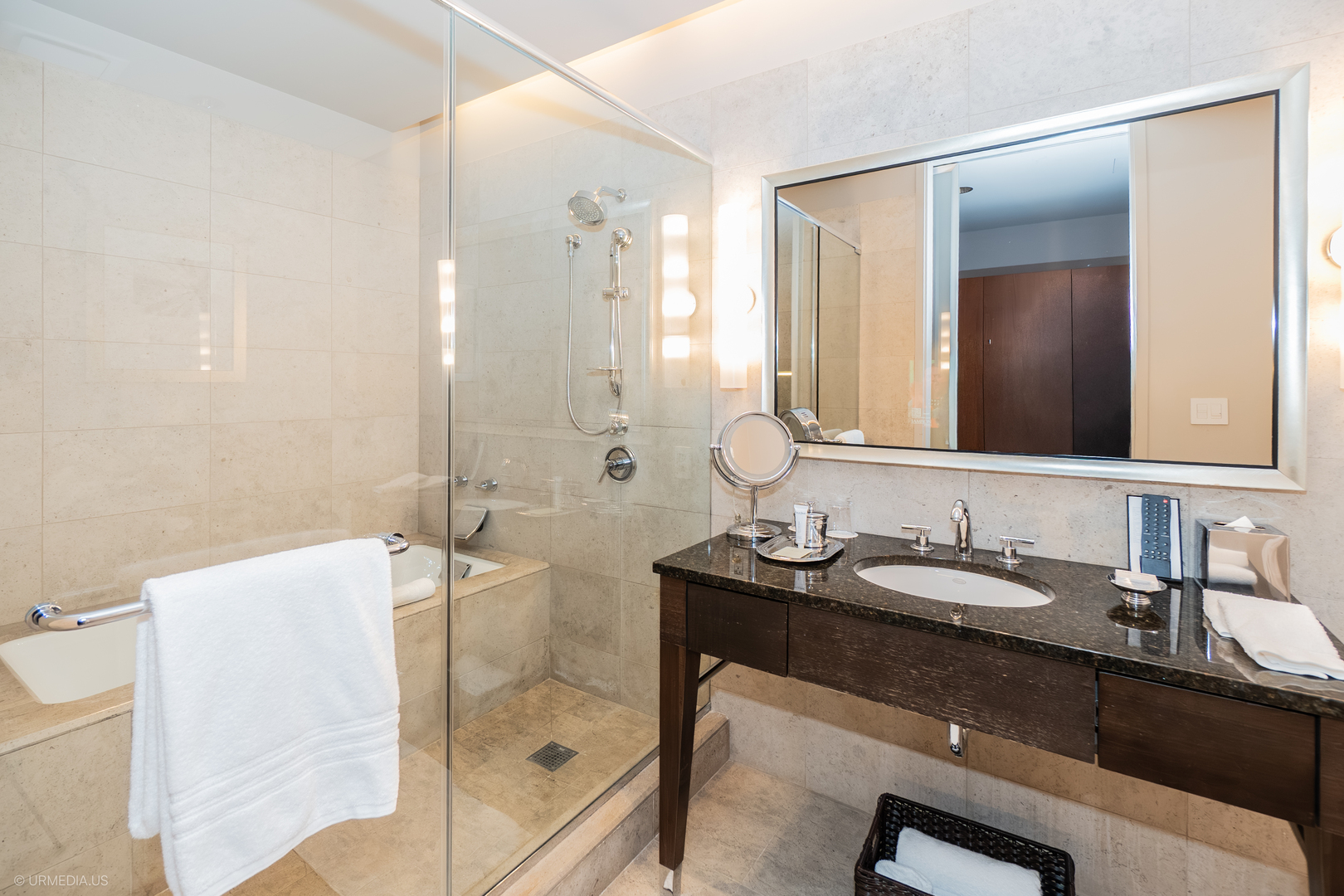 401 N Wabash Avenue 2530 Property Photo 13