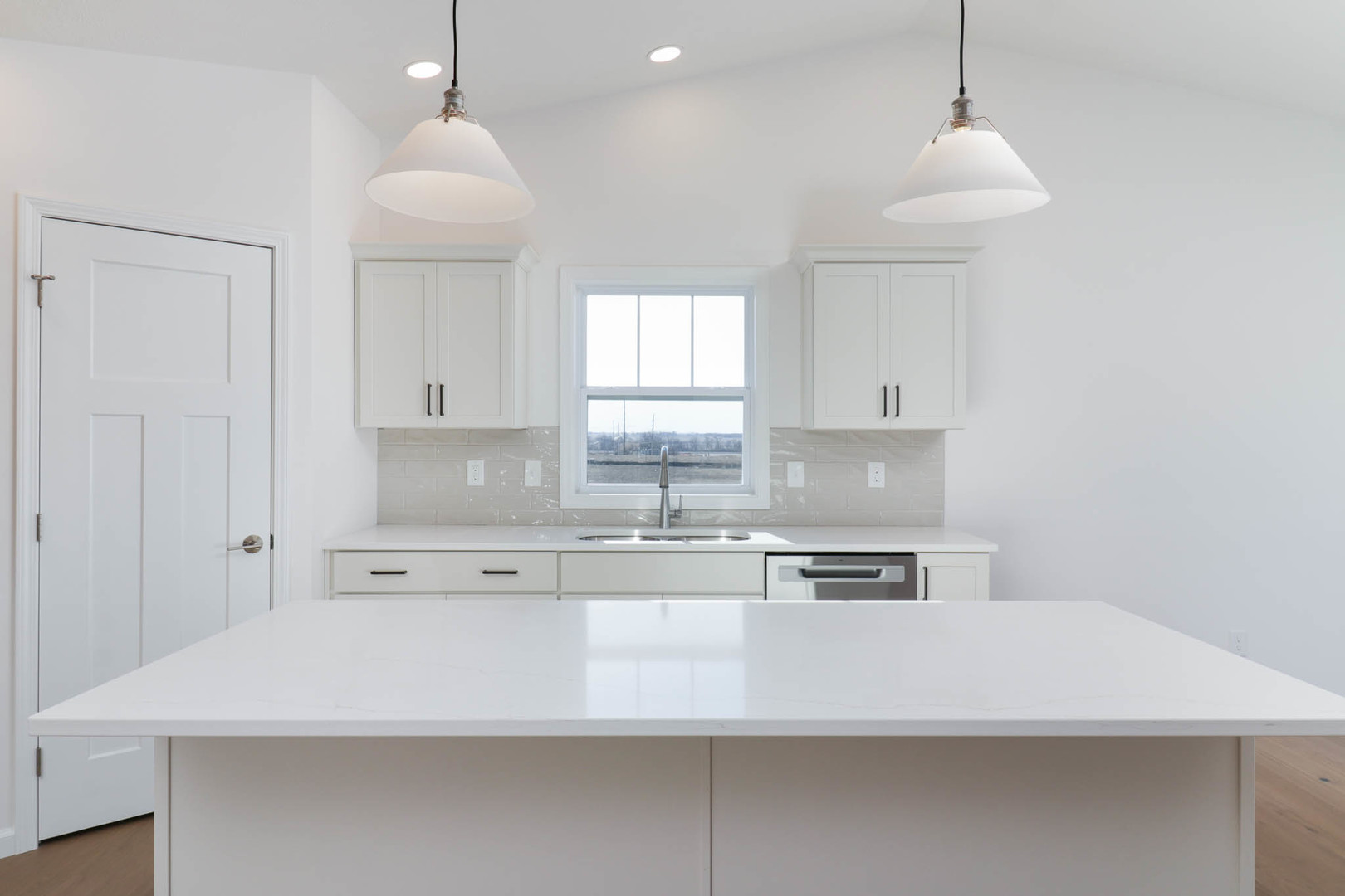 2503 Treeline Drive Property Photo 10