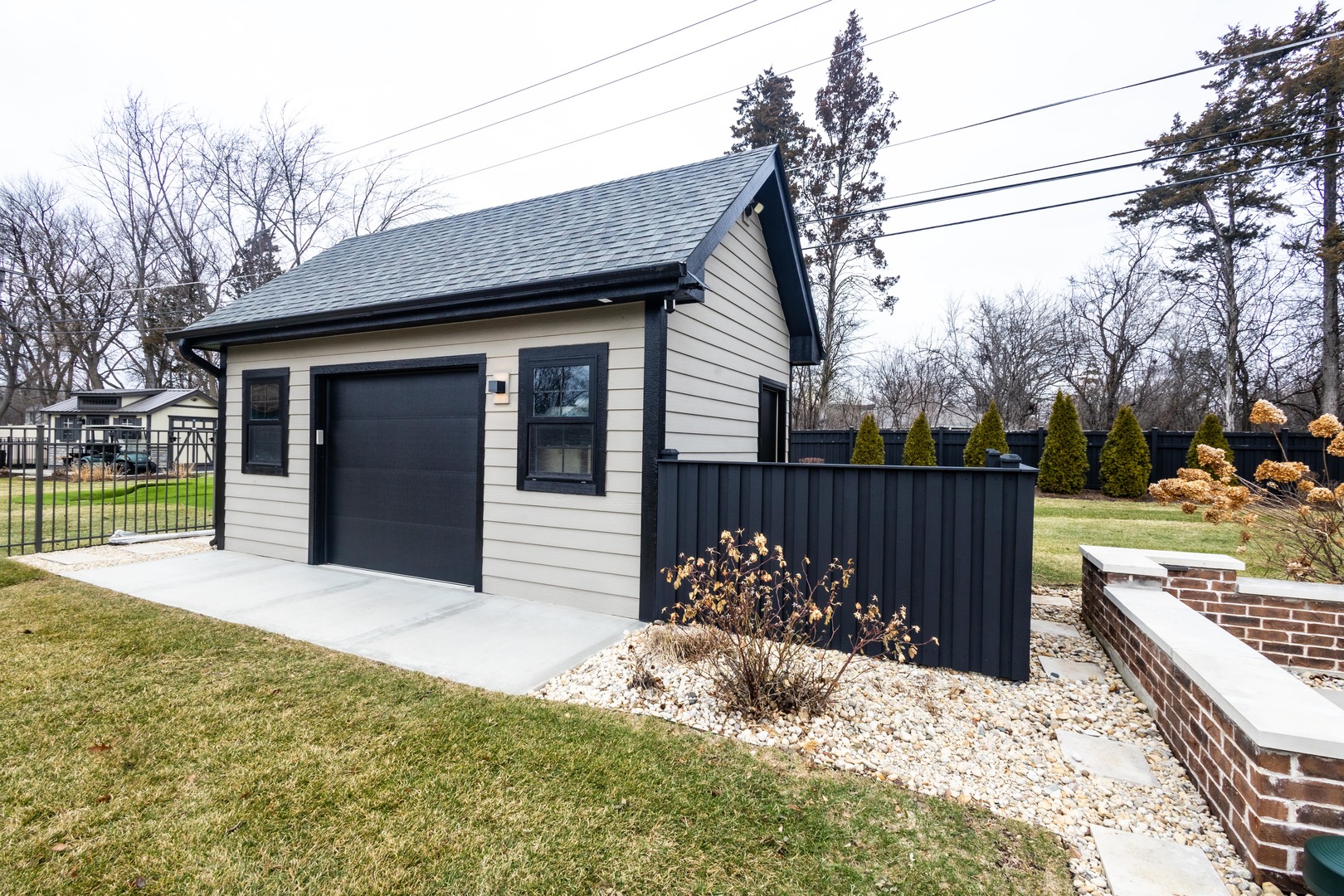 740 67th Place Property Photo 23