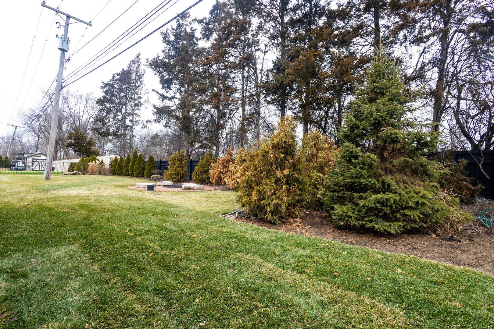 740 67th Place Property Photo 25