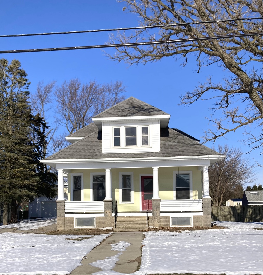 440 E Railroad Avenue Property Photo 1