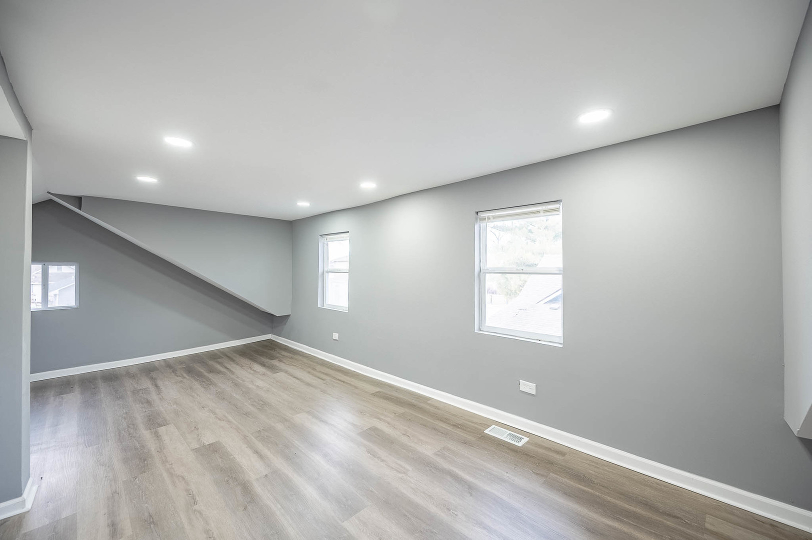 42425 N Park Lane Property Photo 10