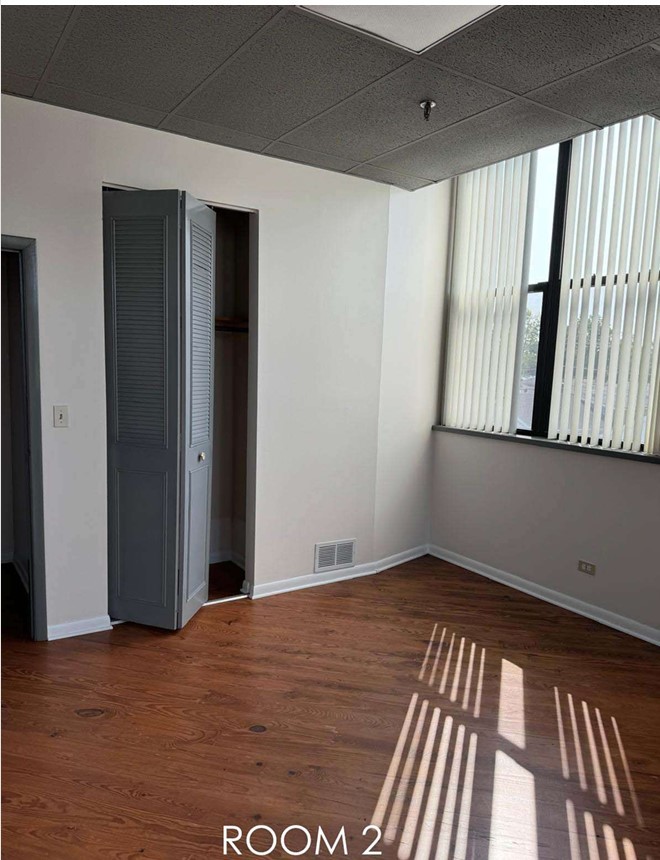 3000 Madison Street Property Photo 5