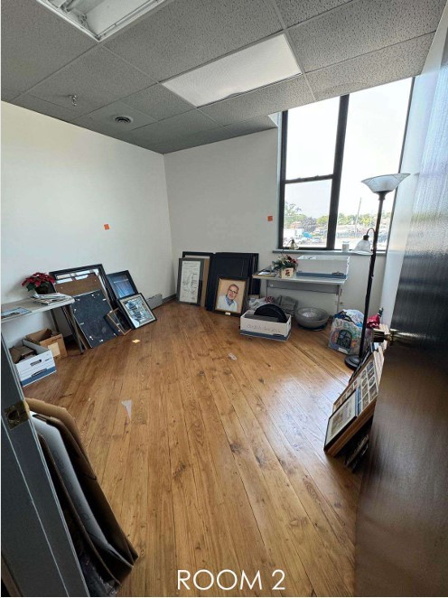3000 Madison Street Property Photo 27
