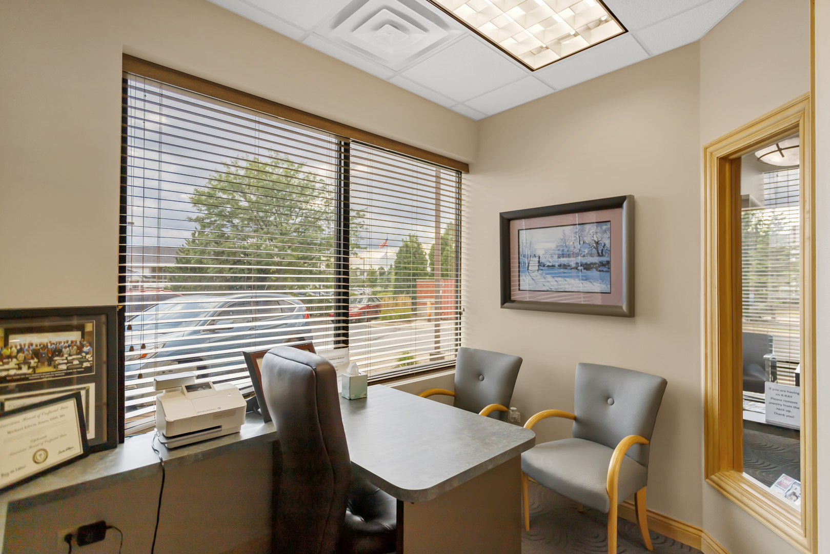 1500 Carlemont Drive F Property Photo 8