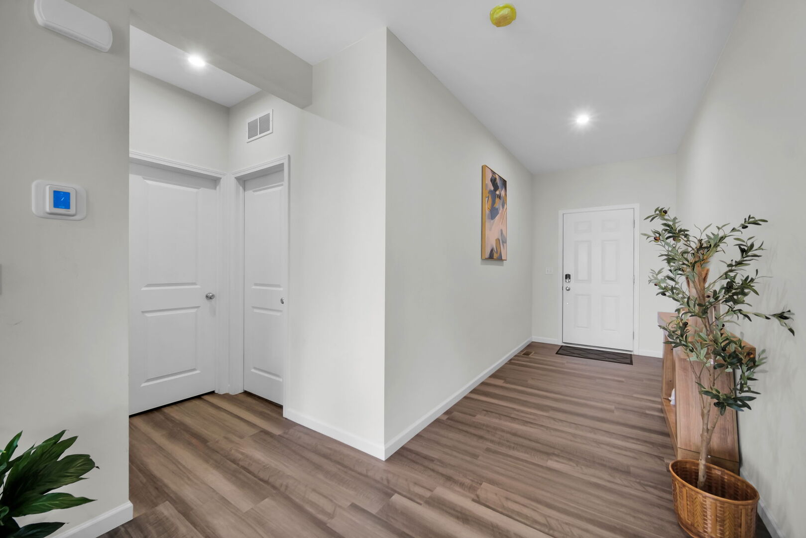 12905 Timber Wood Circle Property Photo 3