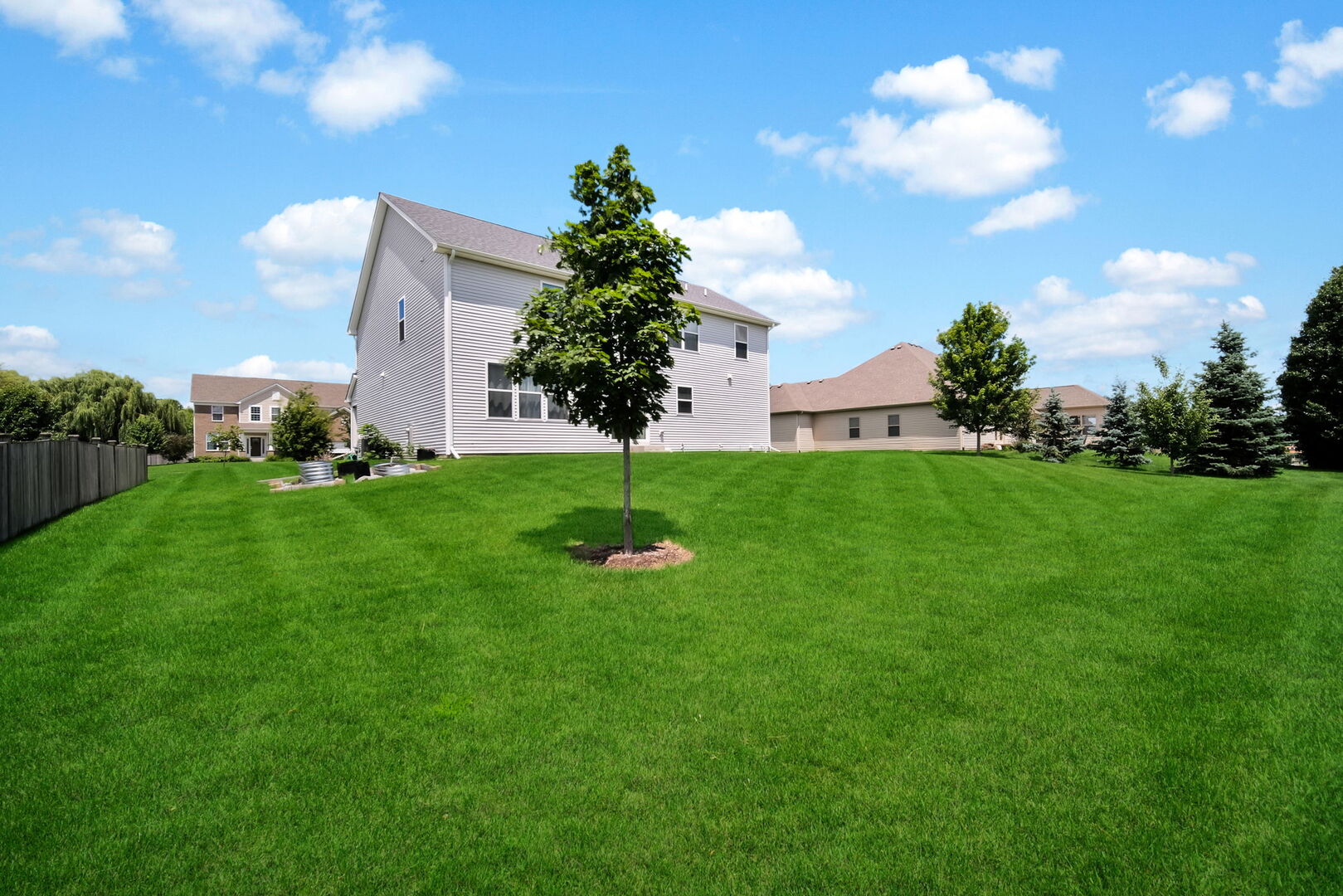 12905 Timber Wood Circle Property Photo 32