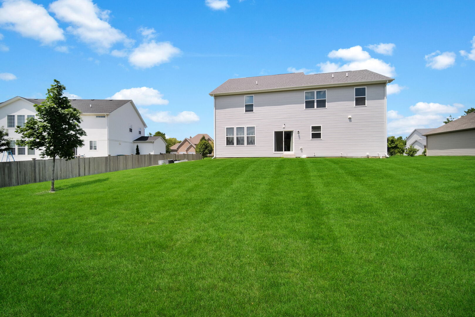 12905 Timber Wood Circle Property Photo 33