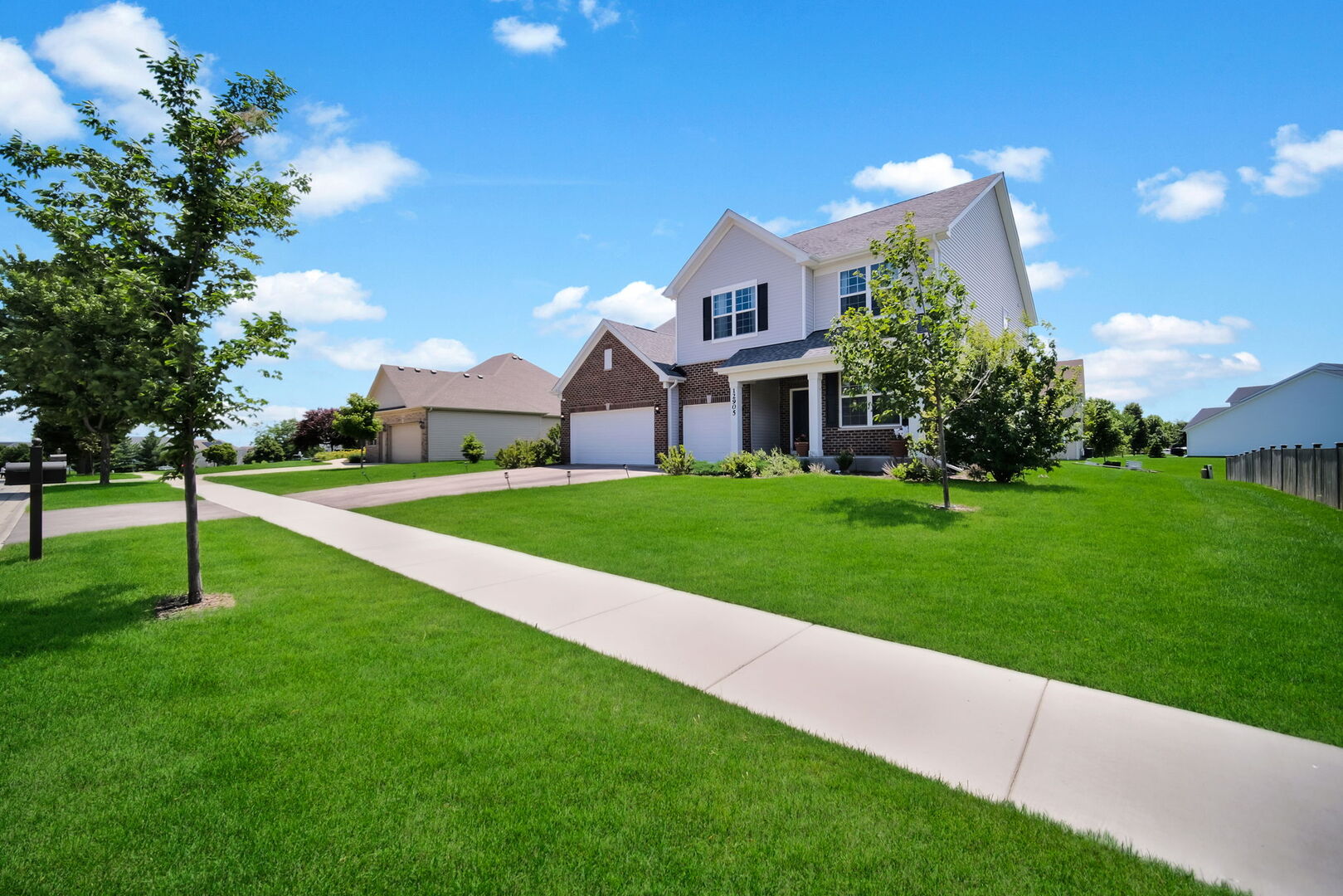 12905 Timber Wood Circle Property Photo 46