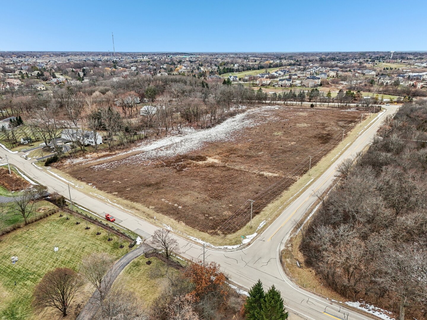 21707 W Lakeview Parkway Property Photo 2