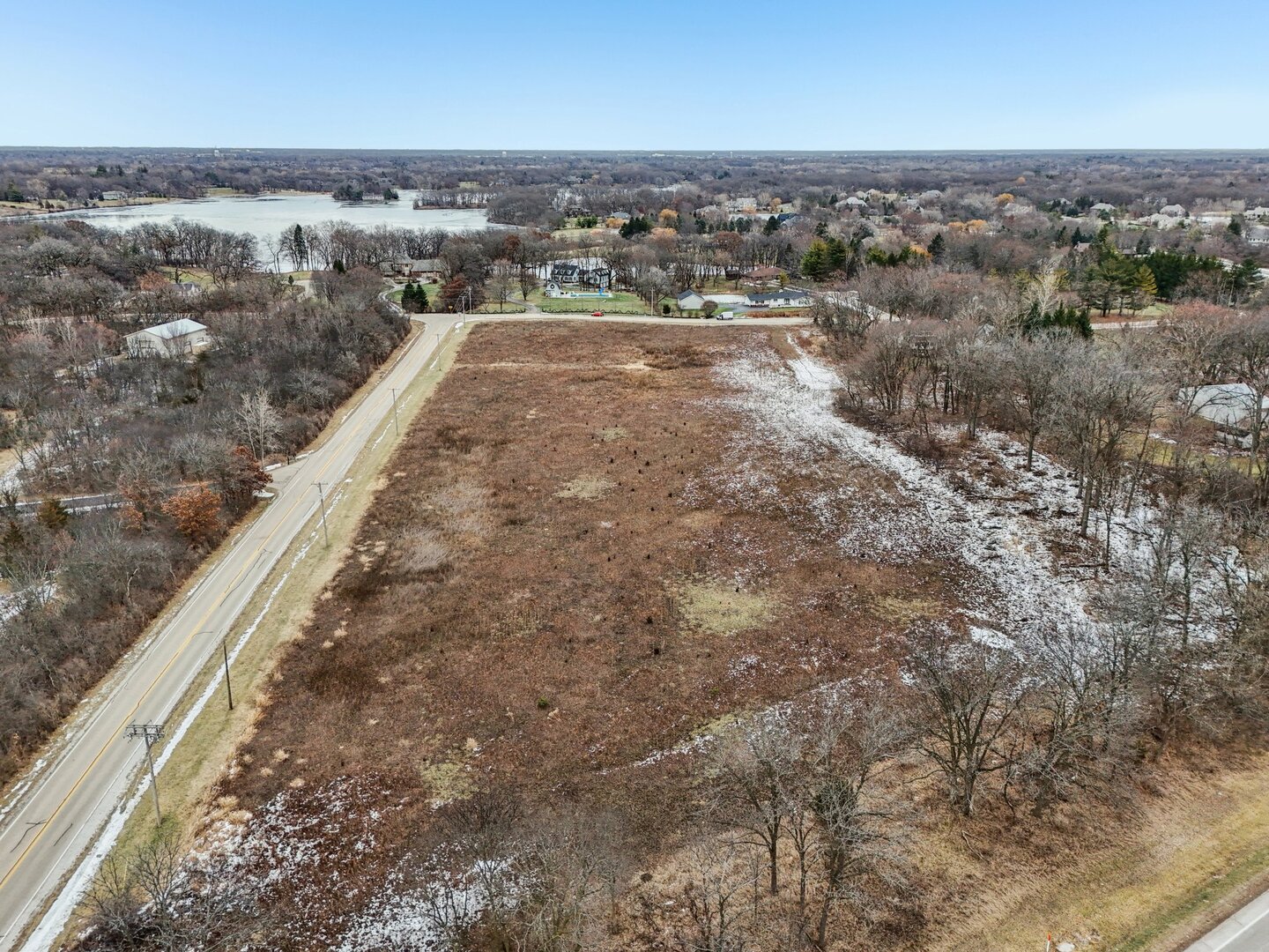 21707 W Lakeview Parkway Property Photo 4