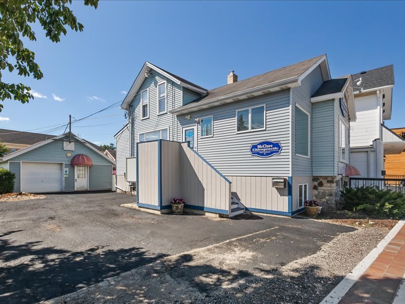 111 W Railroad Avenue Property Photo 4