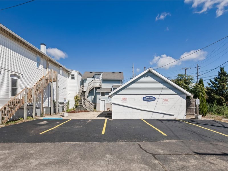 111 W Railroad Avenue Property Photo 8
