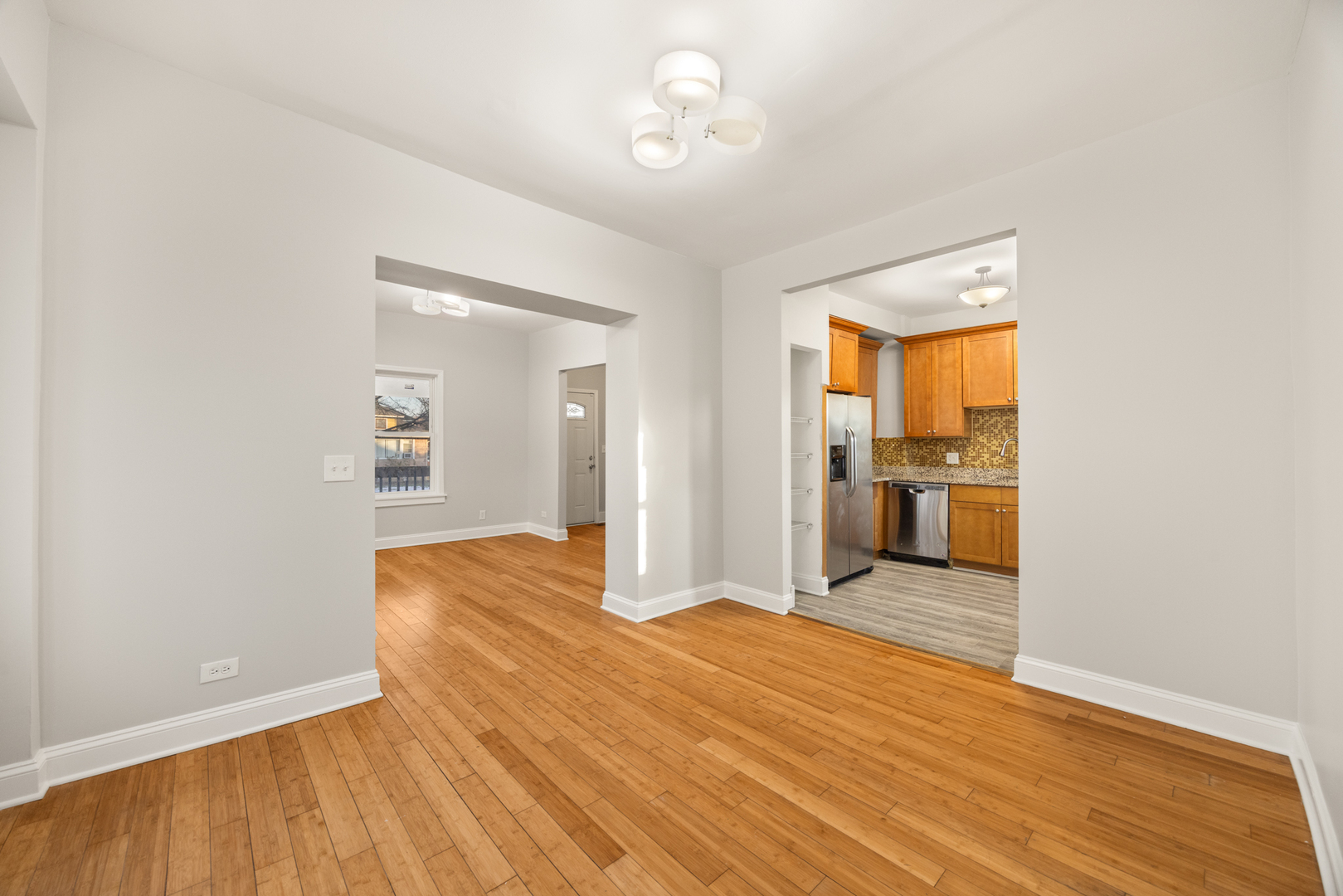1118 S 7th Avenue Property Photo 10