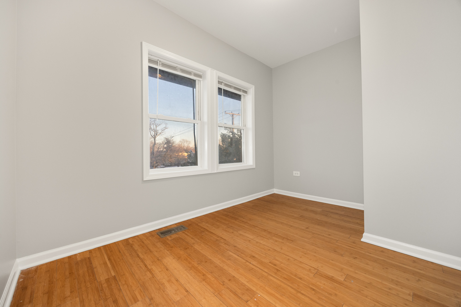 1118 S 7th Avenue Property Photo 19