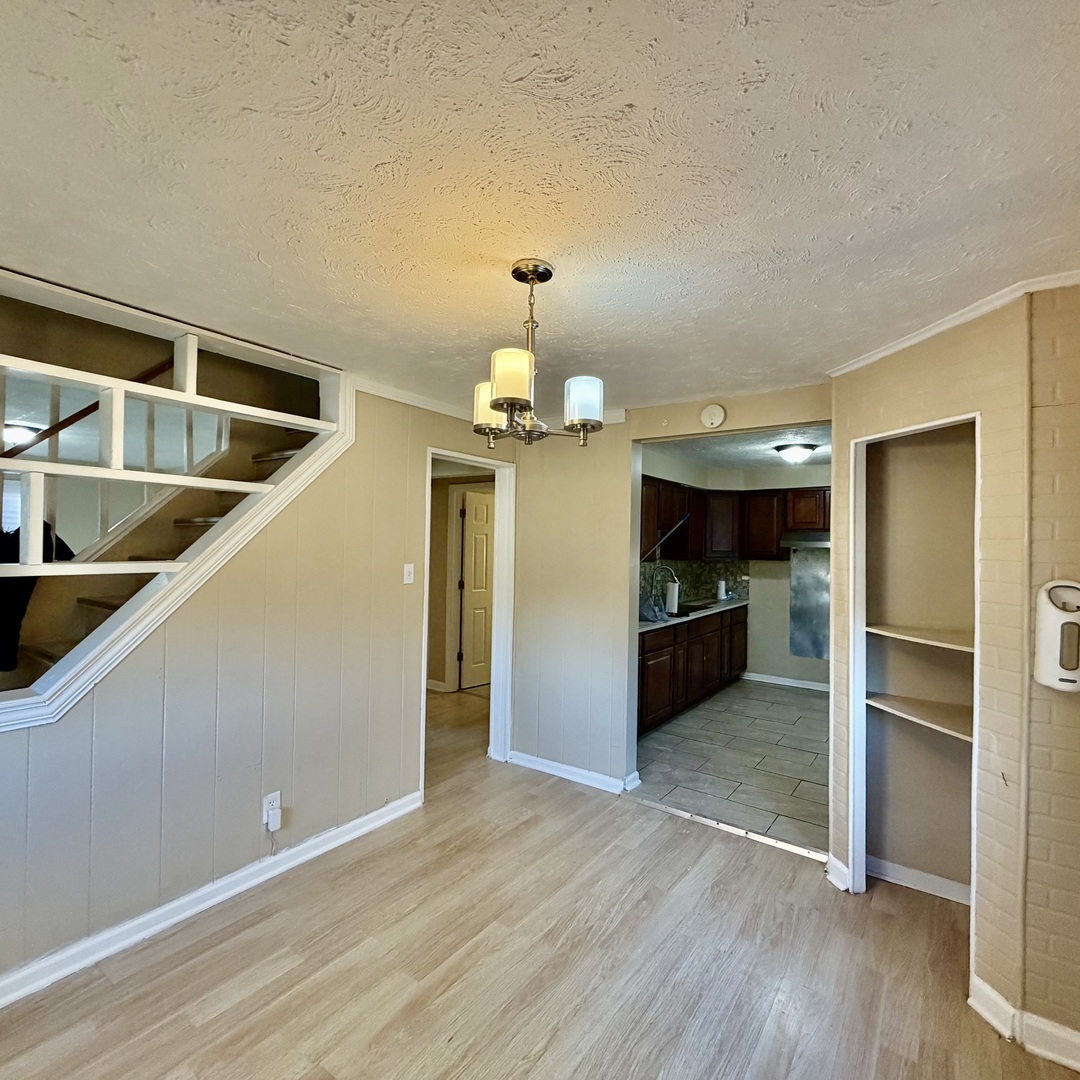 1475 Lincoln Avenue Property Photo 7