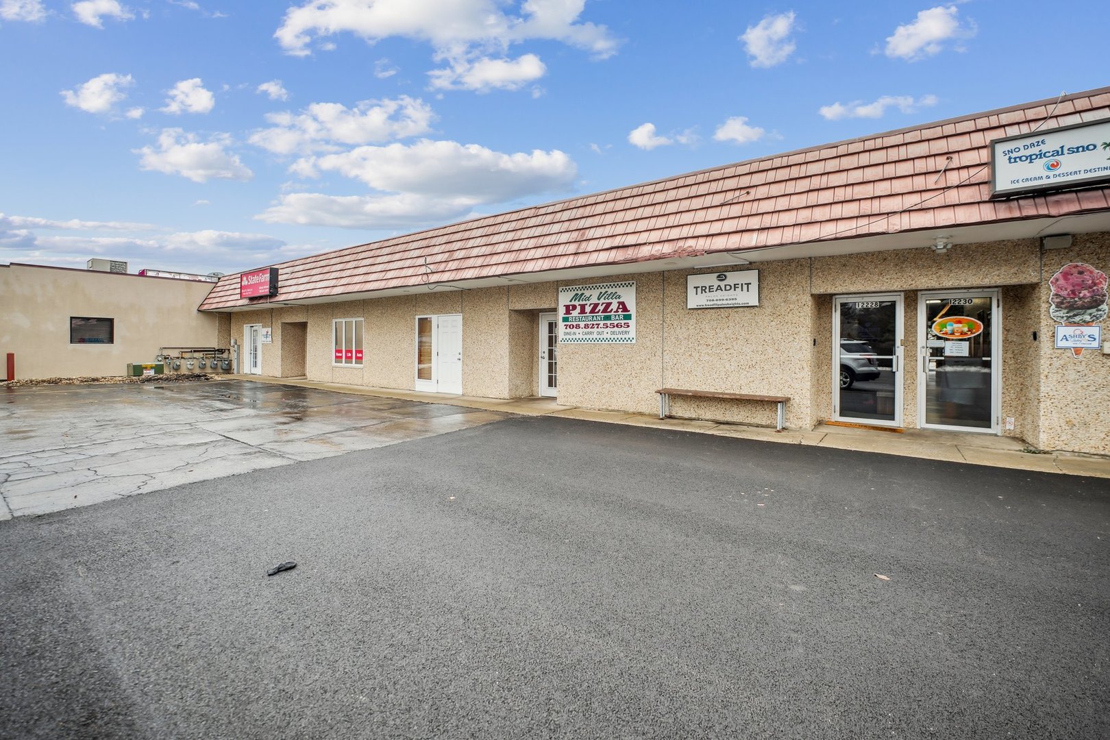 12226 S Harlem Avenue Property Photo 15