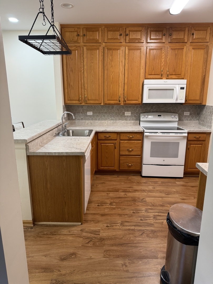 21602 W Empress Lane Property Photo 4