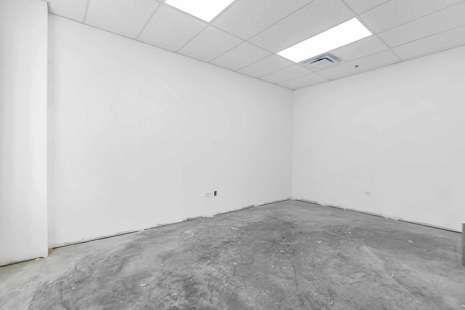 6350 W Emerald Parkway 103-106 Property Photo 19