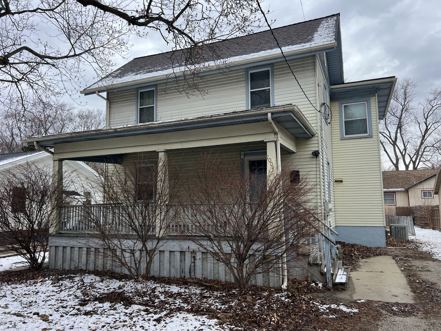 1004 Hovey Avenue Property Photo 1
