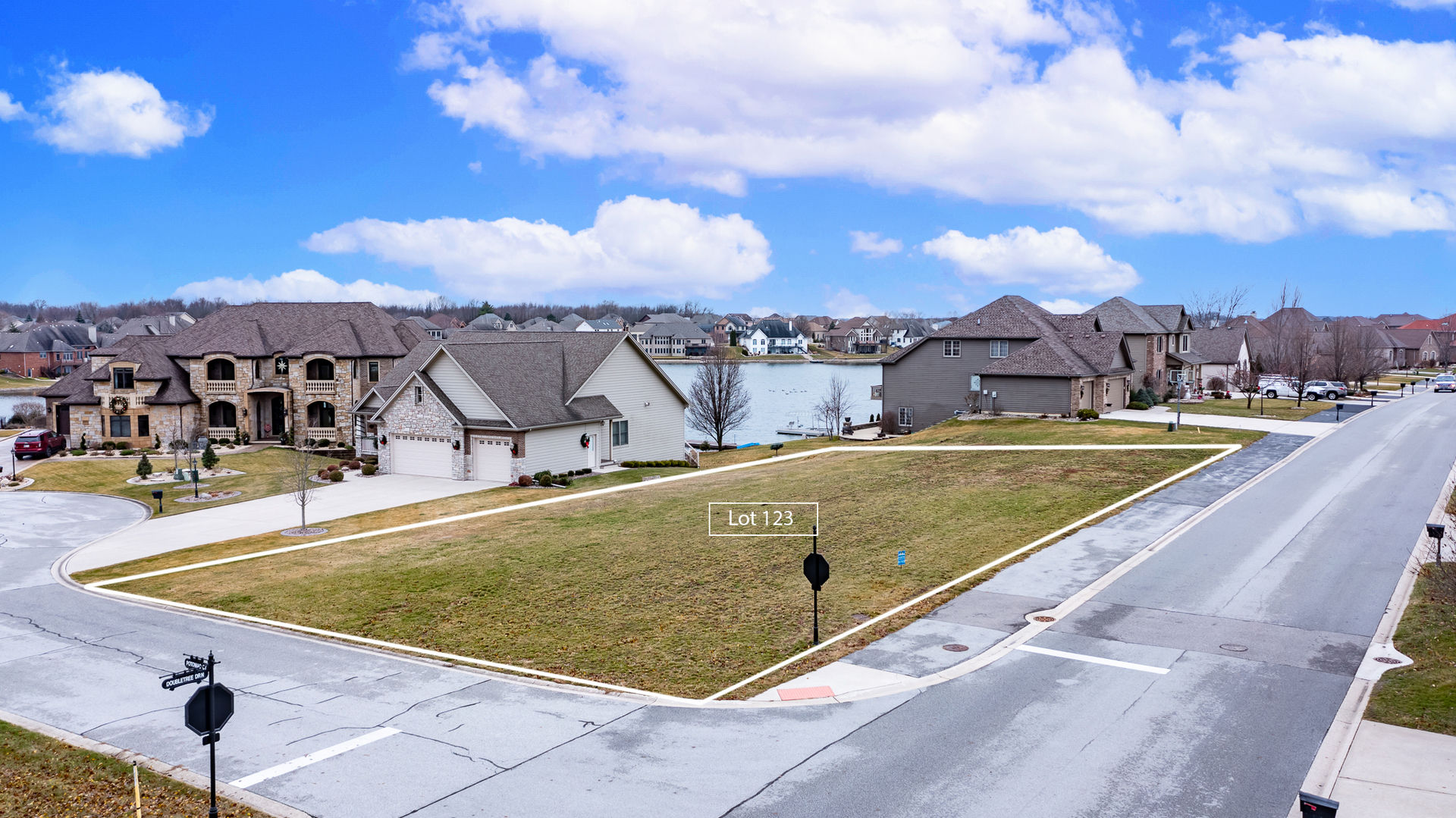 10376 Potomac Court Property Photo 6