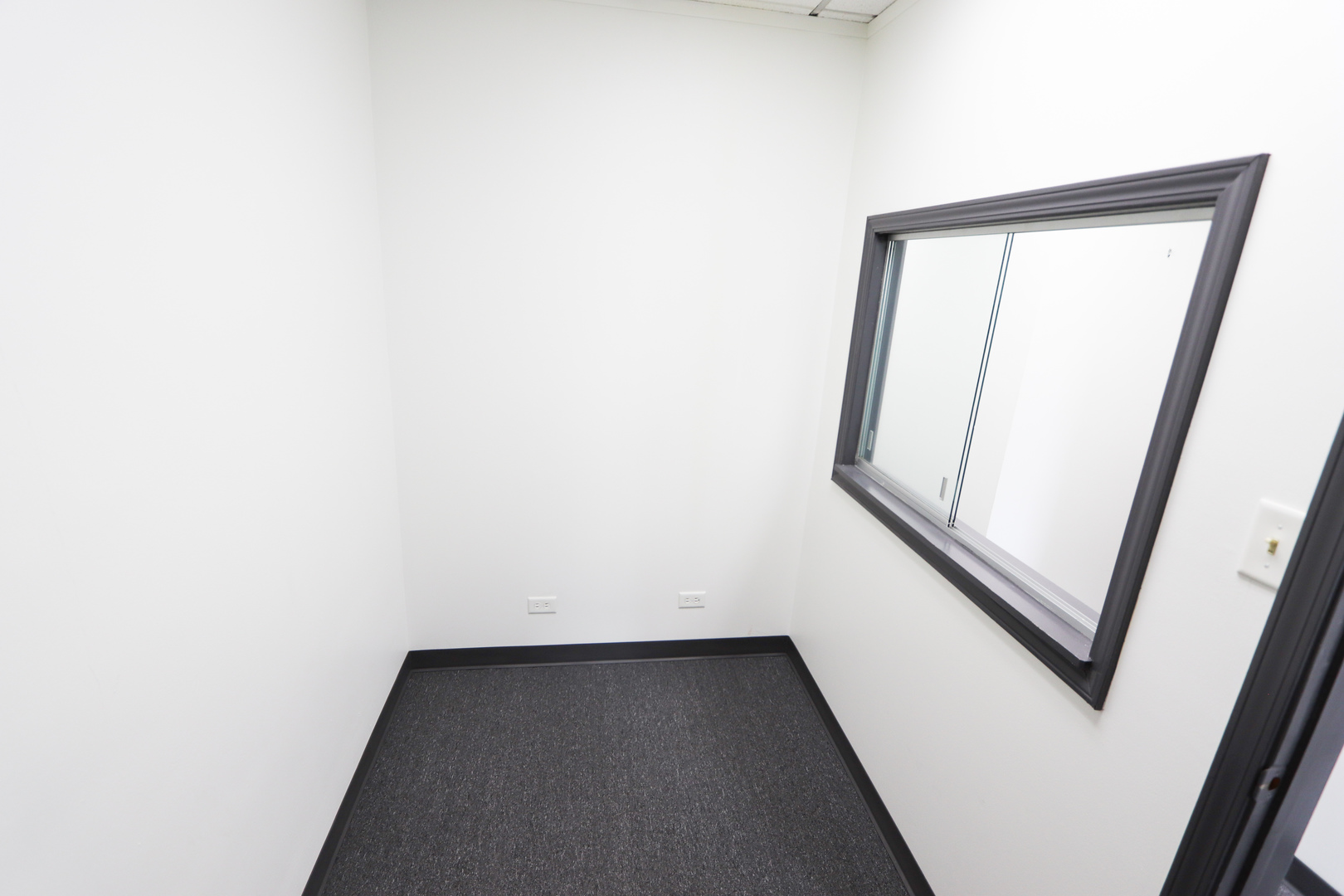 6816 W Archer Avenue Property Photo 7