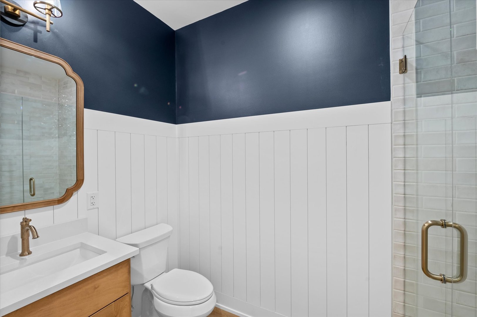 875 Claridge Drive Property Photo 24