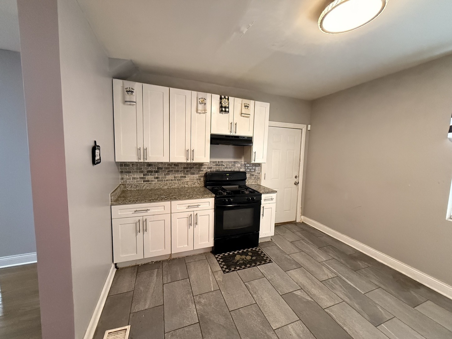 4503 W Congress Parkway Property Photo 11
