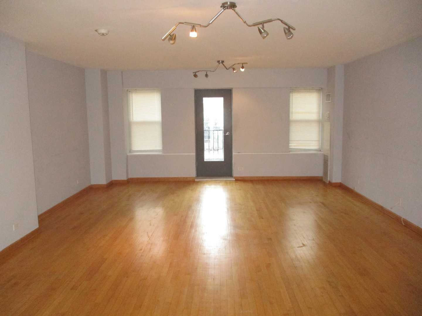 40 E 9th Street 1310c Property Photo 9