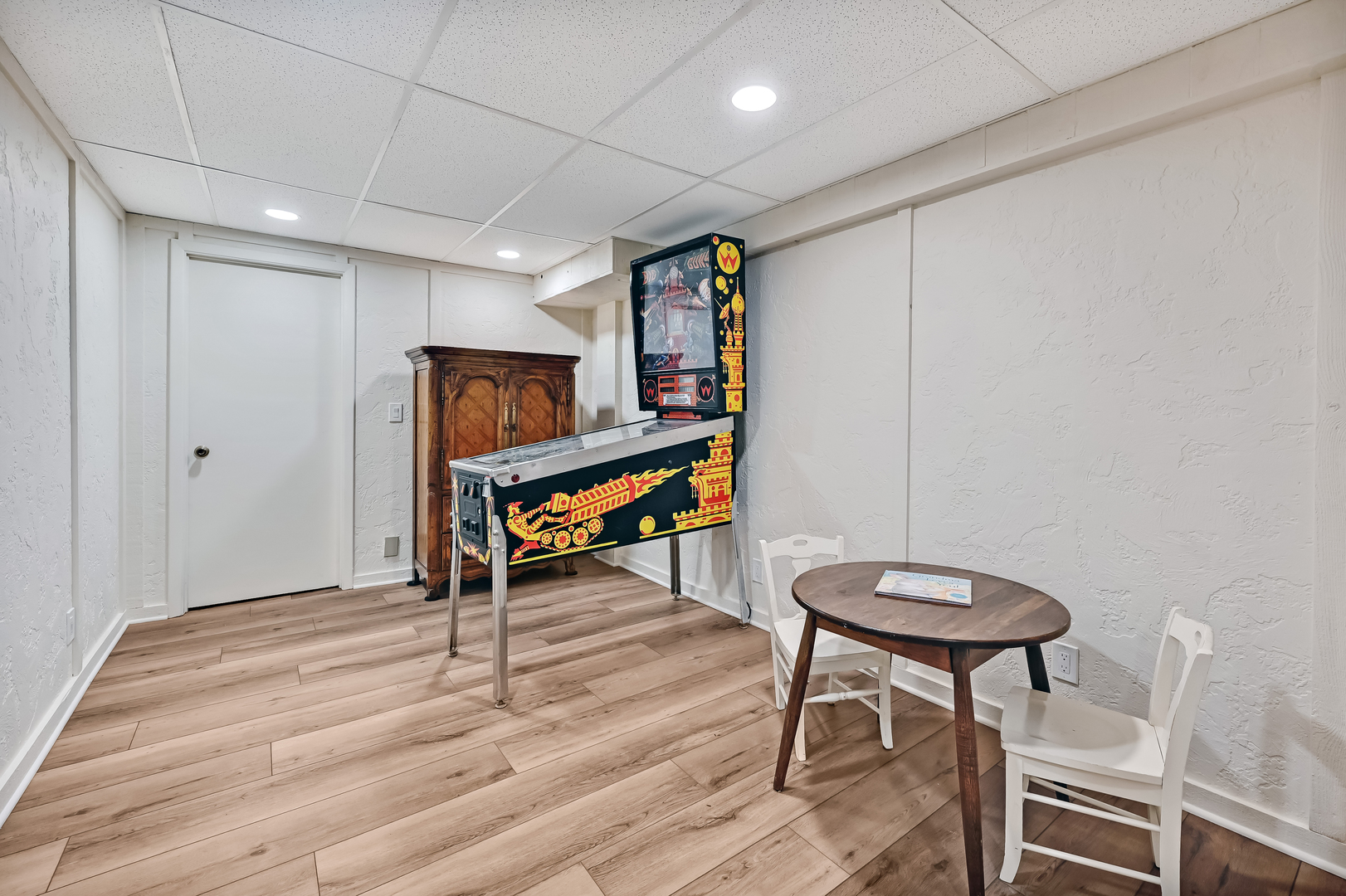 5 Regent Court Property Photo 26