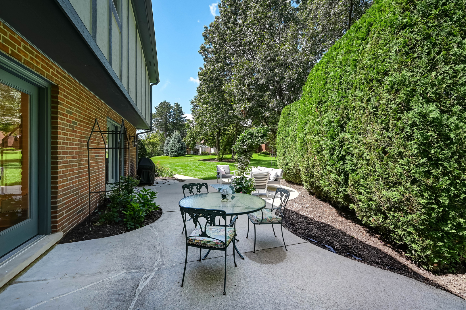 5 Regent Court Property Photo 32