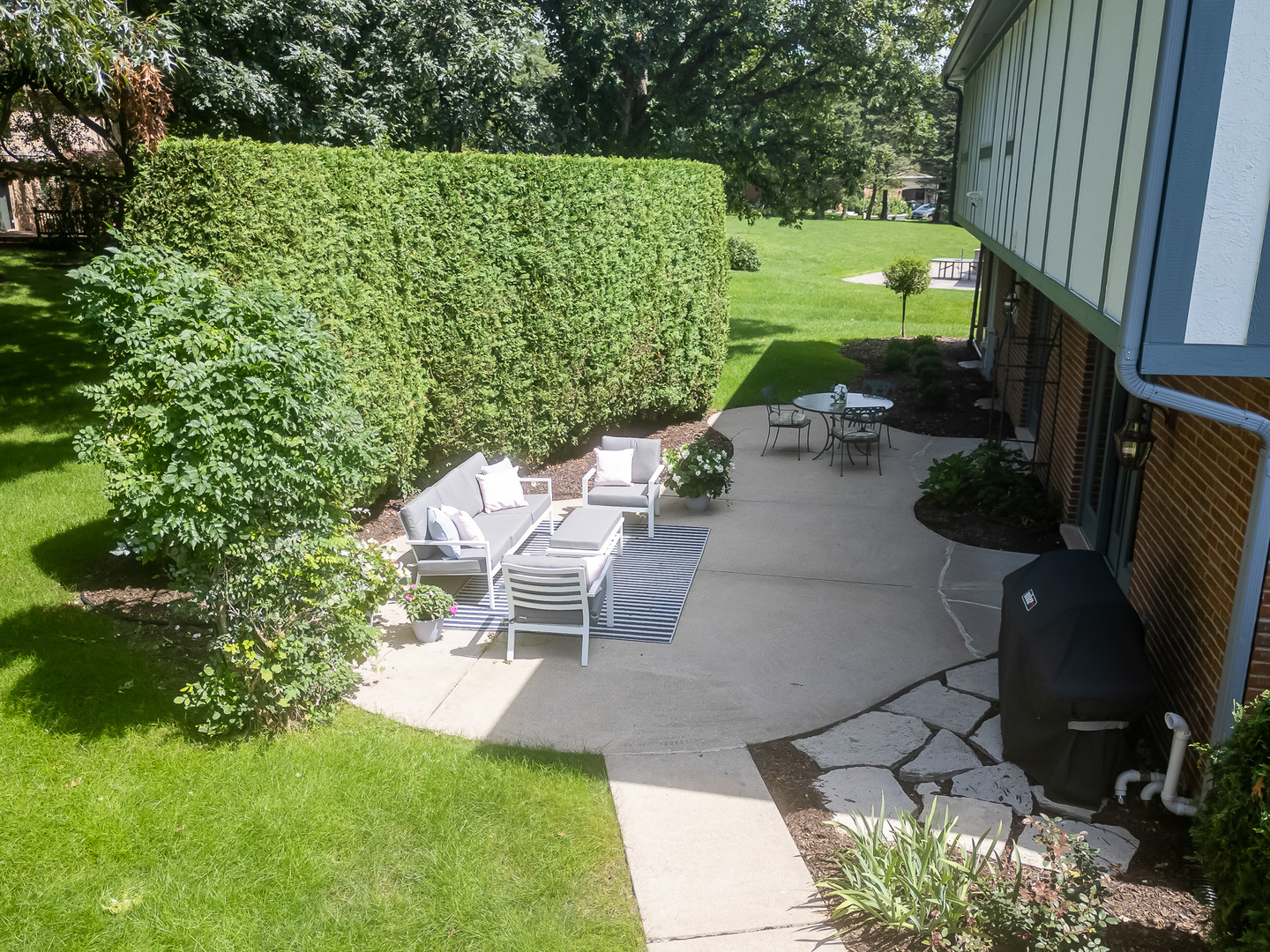 5 Regent Court Property Photo 42