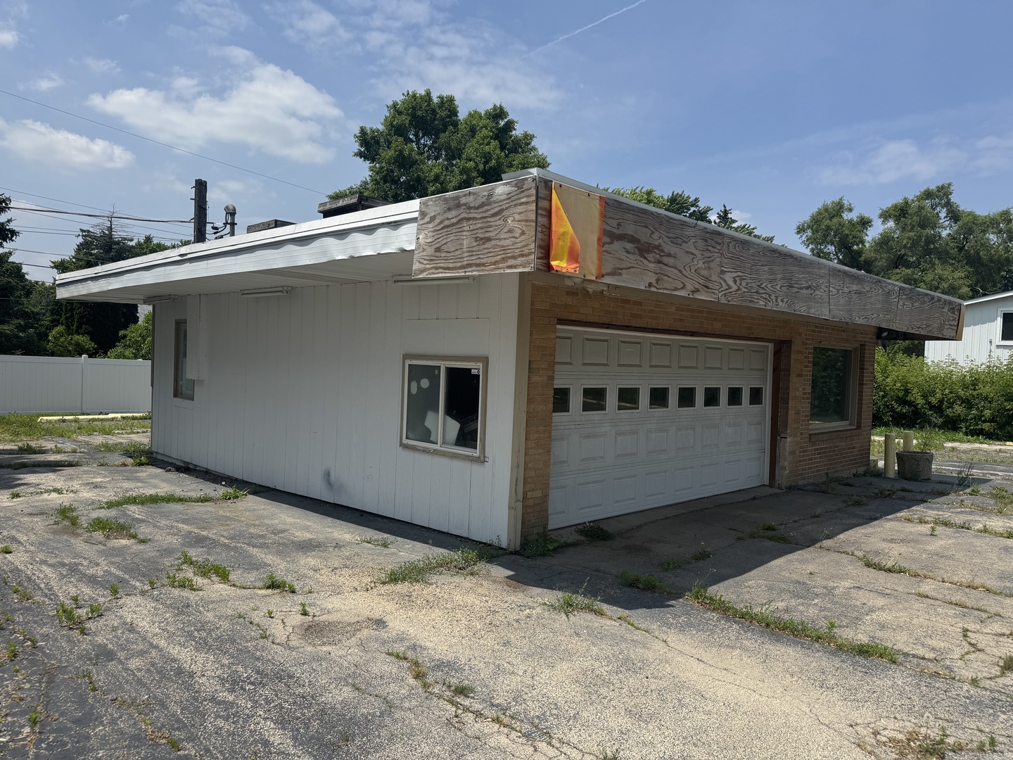 227 Sycamore Road Property Photo 11
