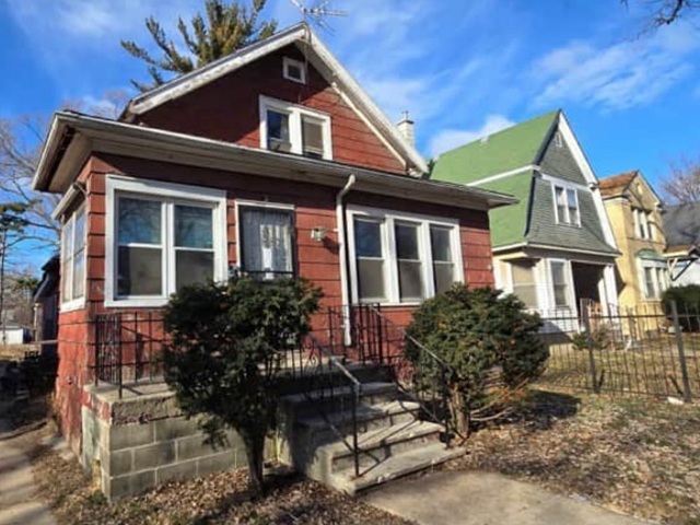 15612 Turlington Avenue Property Photo 3