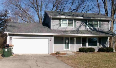 2021 Radcliffe Drive Property Photo 2