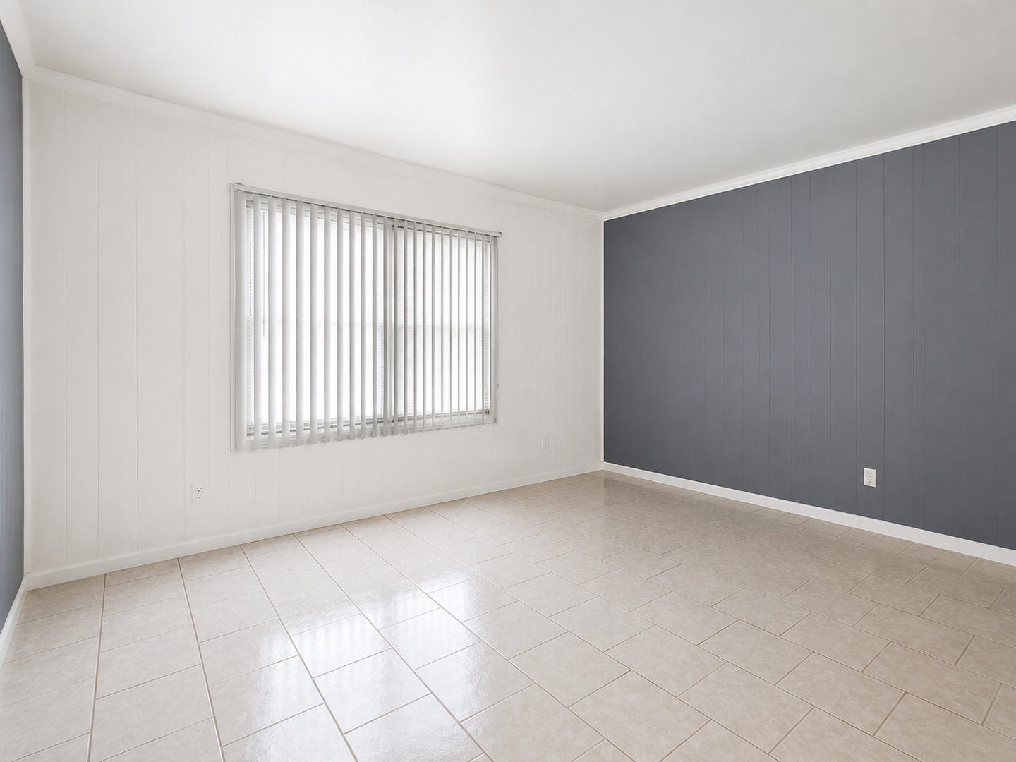 21634 Gailine Avenue Property Photo 7
