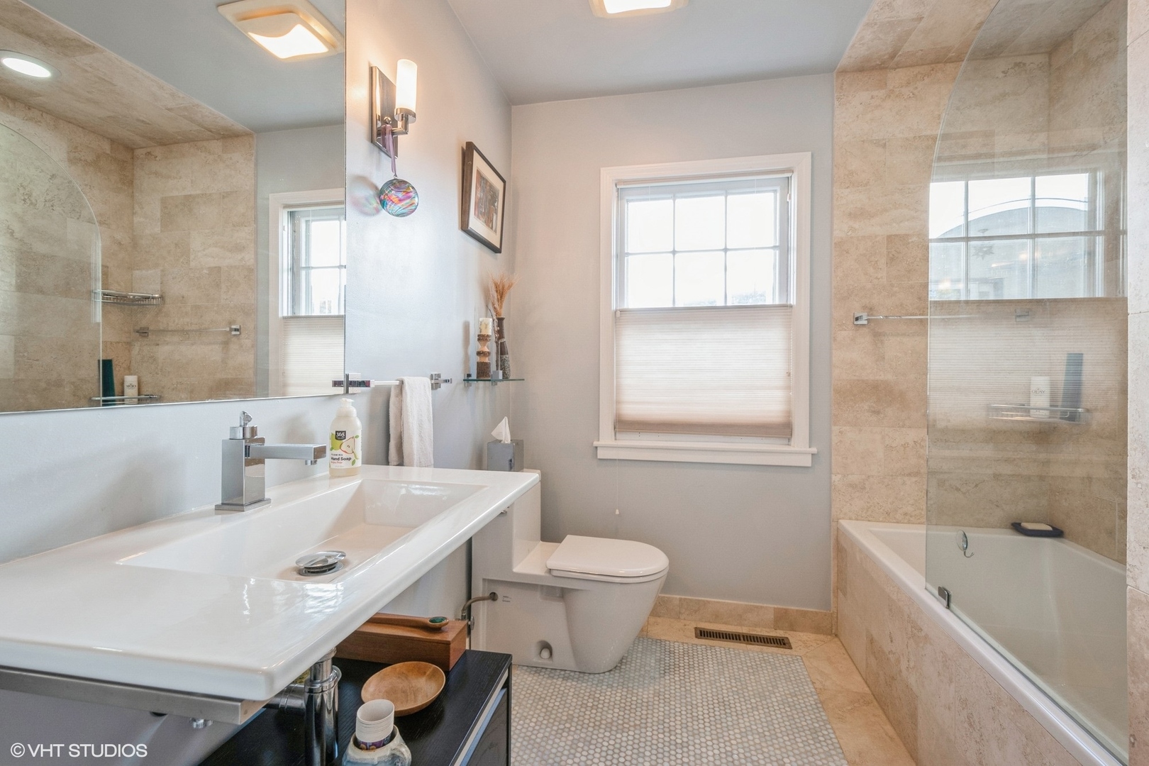 2510 Sheridan Road Property Photo 17