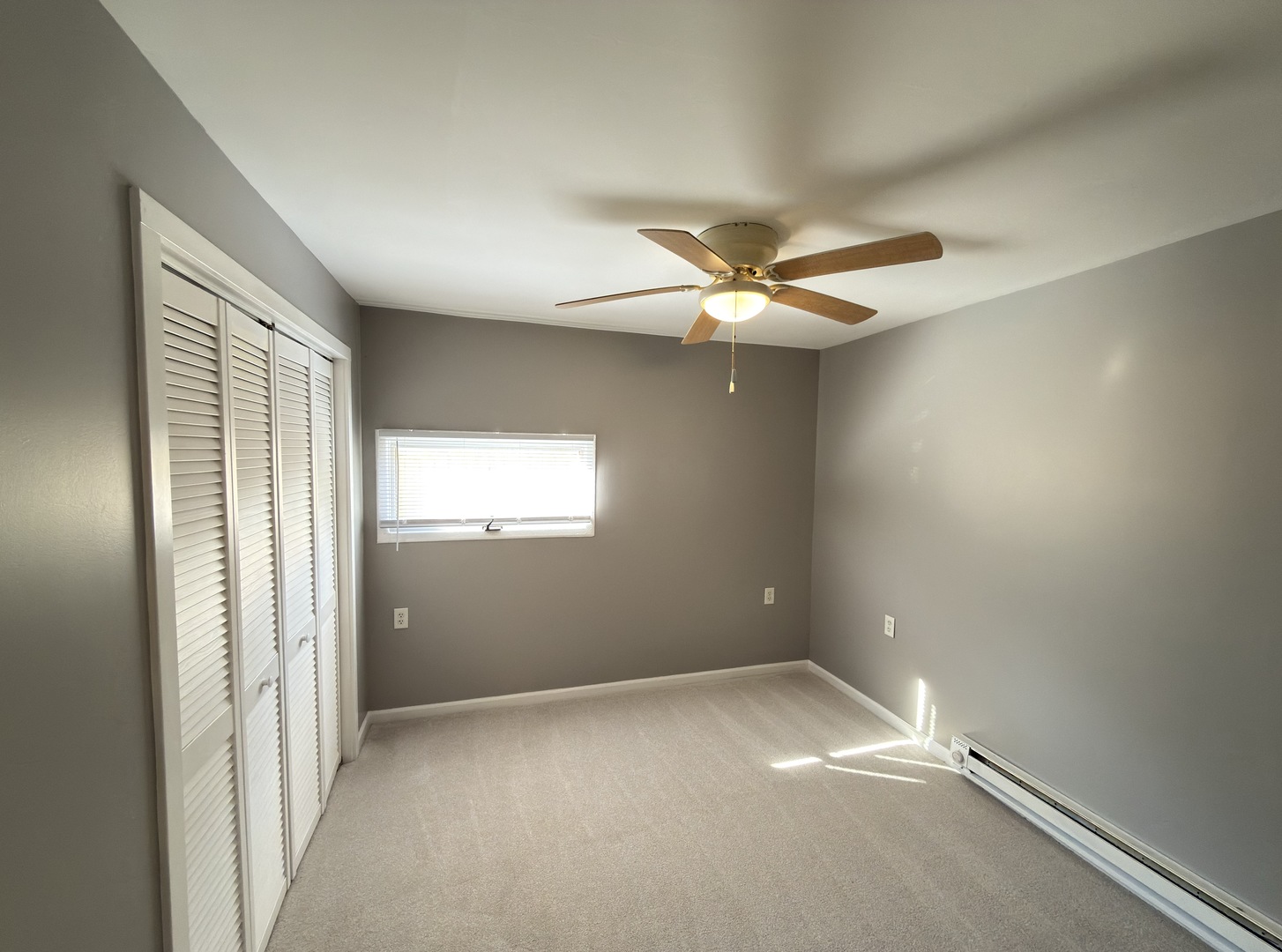 2612 W Kirby Avenue Property Photo 11
