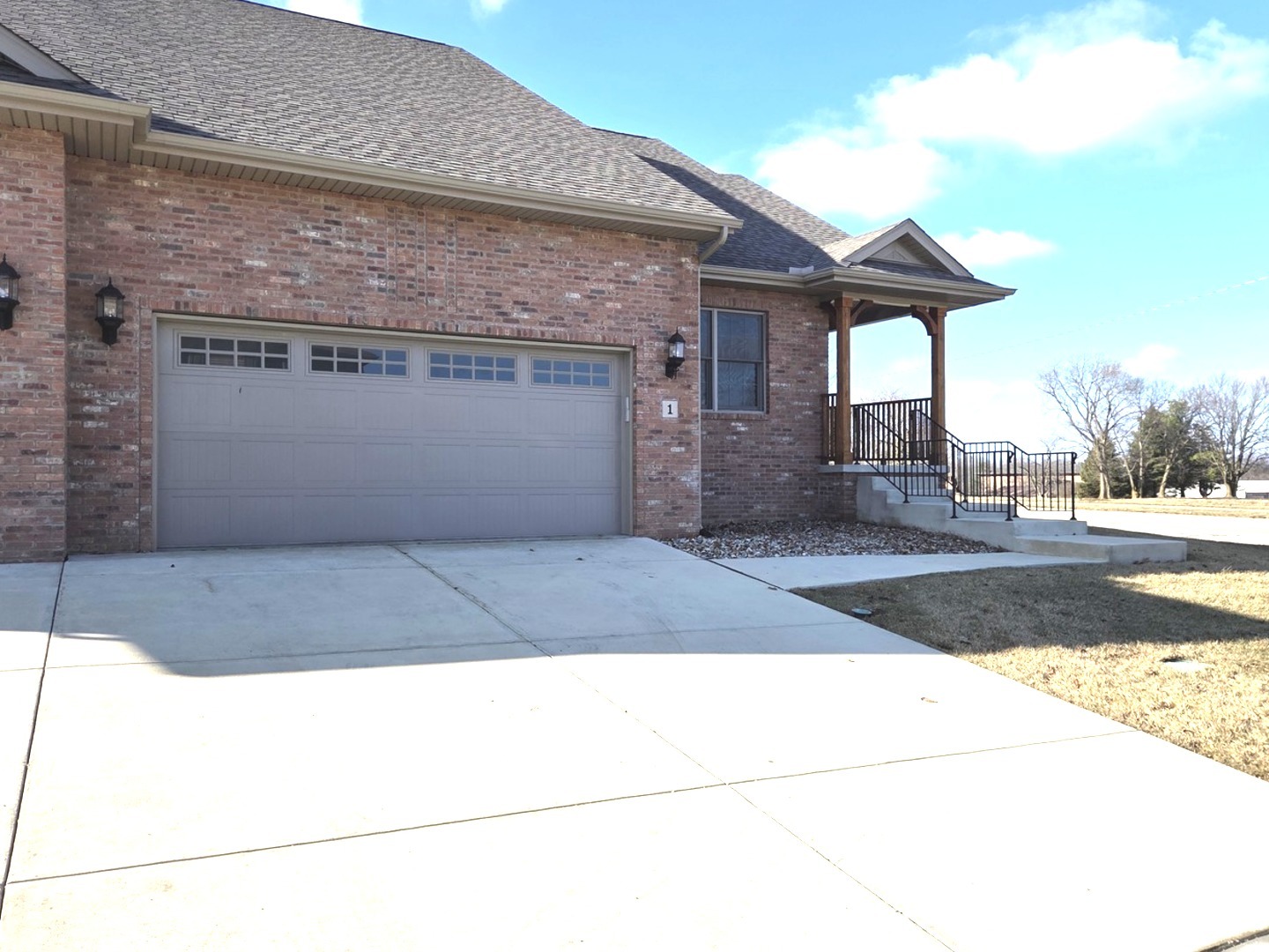 1 Saint Ivans Circle Property Photo 3