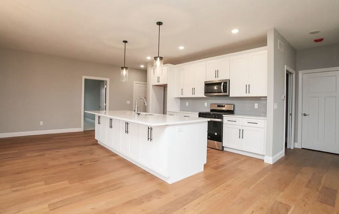 1 Saint Ivans Circle Property Photo 4