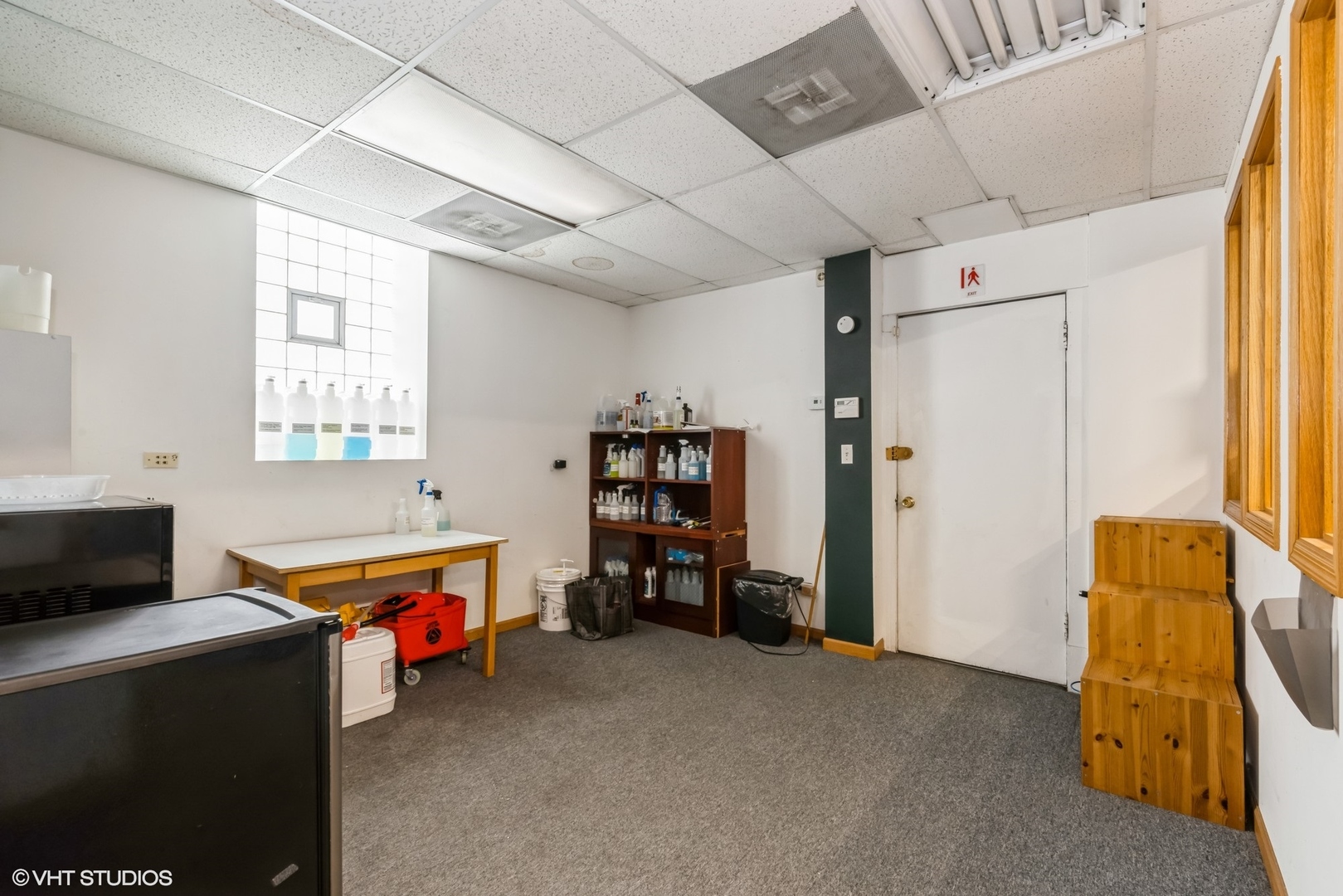5024 W Irving Park Road Property Photo 21